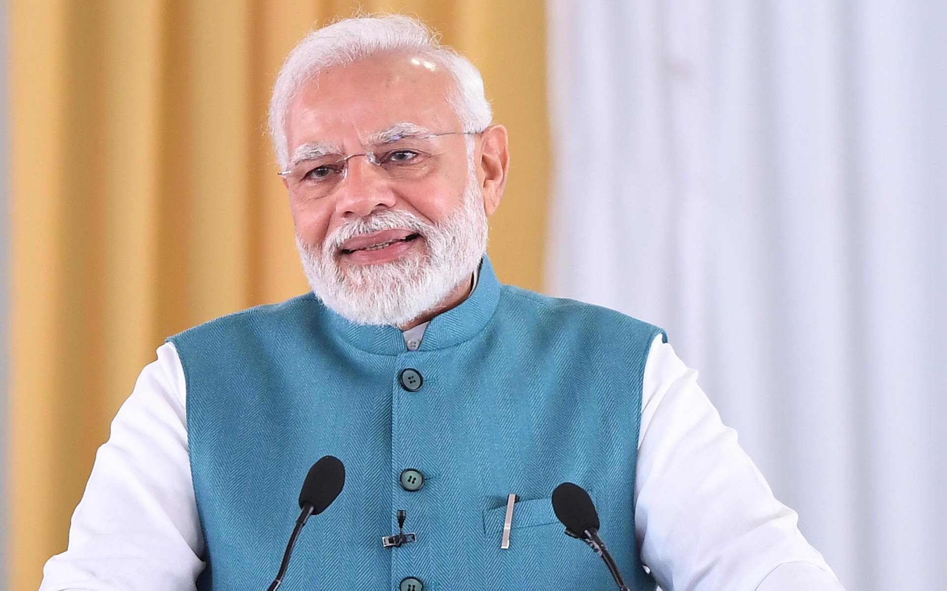 PM Modi congratulates Indian contingent for Commonwealth Games 2022